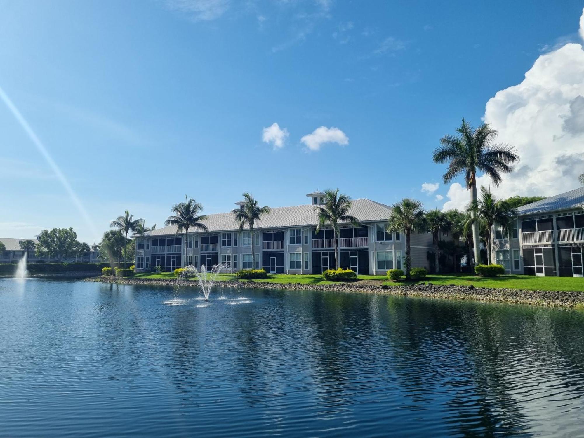 Stunning 2-Bedroom Plus Den Condo In Greenlinks Resort North North Naples Exterior foto