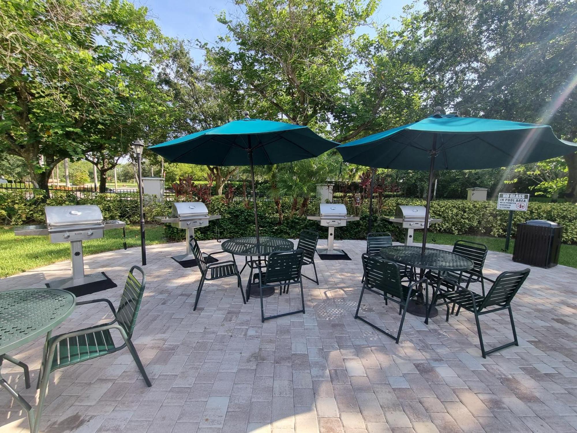 Stunning 2-Bedroom Plus Den Condo In Greenlinks Resort North North Naples Exterior foto